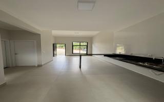 Casa para vender com 3 quartos, 154m² - 1898