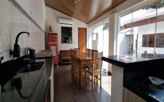 Casa para vender com 4 quartos, 324m² - 1972