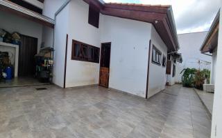 Casa para vender com 4 quartos, 324m² - 1966