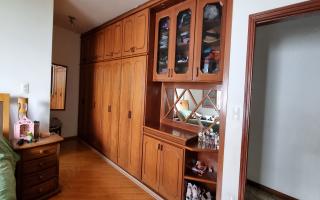 Casa para vender com 4 quartos, 324m² - 1950