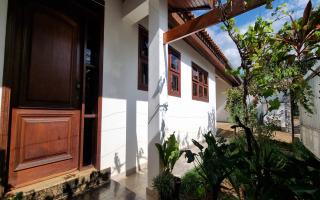 Casa para vender com 4 quartos, 324m² - 1920