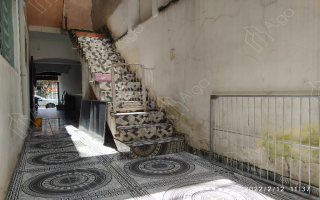 Casa para vender com 4 quartos, 249m² - 376