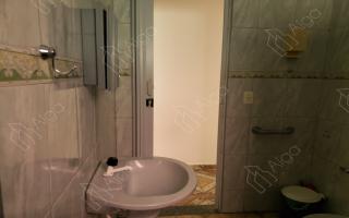 Casa para vender com 2 quartos, 94m² - 529