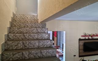 Casa para vender com 4 quartos, 139m² - 583