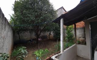 Casa para vender com 3 quartos, 185m² - 646