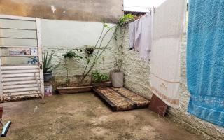 Casa para vender com 2 quartos, 125m² - 657