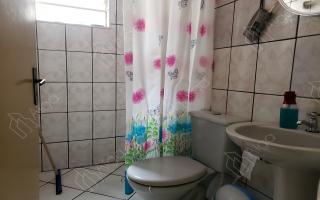 Casa para vender com 2 quartos, 125m² - 664