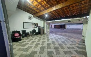 Casa para vender com 2 quartos, 108m² - 725