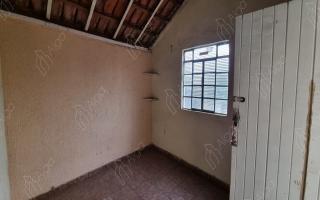 Casa para vender com 1 quarto, 204m² - 756