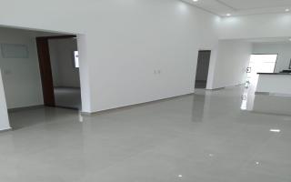 Casa para vender com 3 quartos, 95m² - 870