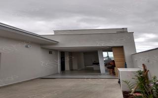 Casa para vender com 3 quartos, 175m² - 941