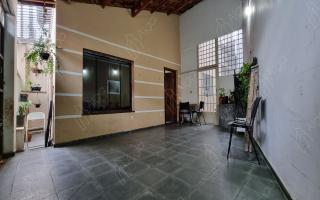 Casa para vender com 3 quartos, 259m² - 1165