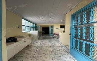 Casa para vender com 1 quarto, 130m² - 1386