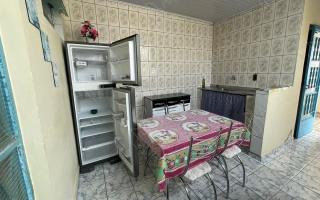 Casa para vender com 1 quarto, 130m² - 1388