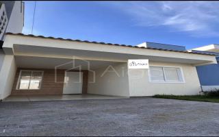 Casa para alugar ou vender com 3 quartos, 120m² - 1481