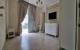 Casa para vender com 3 quartos, 360m² - 1650