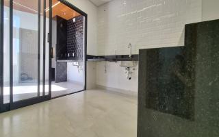 Casa para vender com 3 quartos, 151m² - 1757