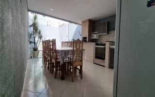 Casa para vender com 4 quartos, 294m² - 1789