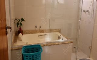 Casa para vender com 4 quartos, 294m² - 1820