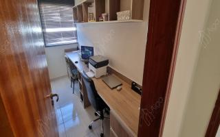 Casa para vender com 4 quartos, 294m² - 1802